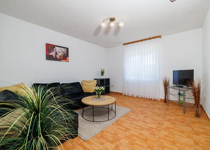 Rastovcan P Apartmán *