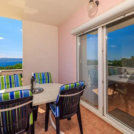 Rastovcan P * פובילה