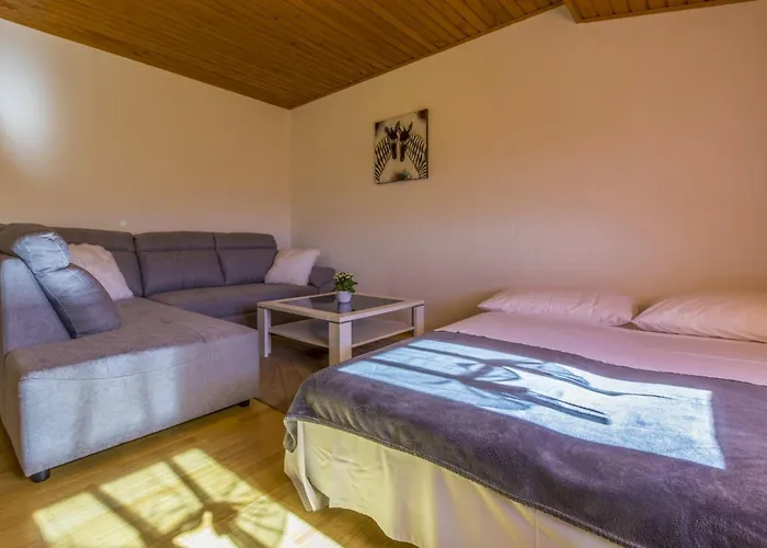 Apartman Rastovcan P Povile